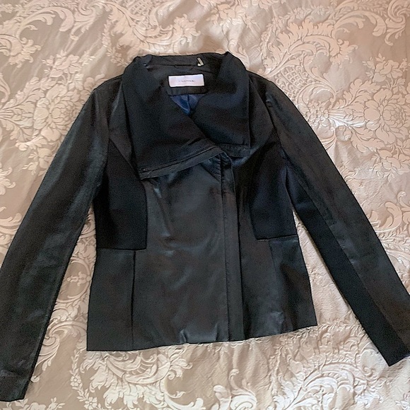 Tahari Leather Jacket - Picture 2 of 7